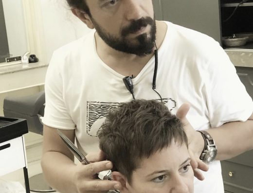 Kuaför Levent Akan, Bursa