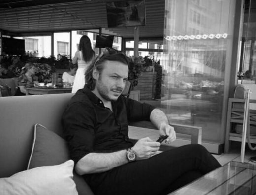 Kuaför Erol Er, İstanbul